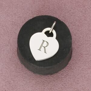 tiffany & co sterling silver letter 'r' initial heart pendant